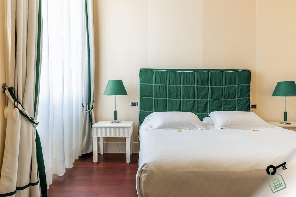 Hotel Rooms Livorno Luaran gambar