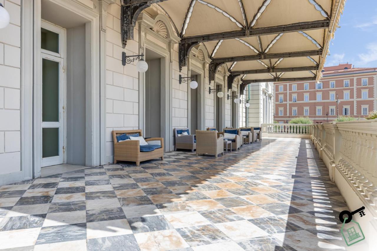 Hotel Rooms Livorno Luaran gambar
